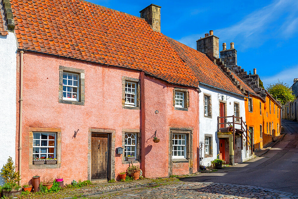 Colourful houses, Culross, Fife, Scotland, United Kingdom, Europe