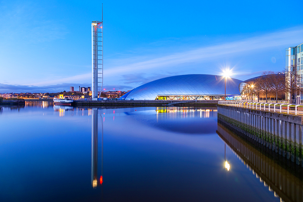 Glasgow Tower and Science Centre, Cessnock Quay, Glasgow, Scotland, United Kingdom, Europe