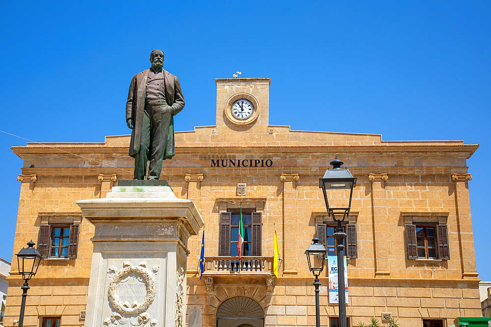 Ignazio Florio monument, Piazza Europa, Favignana, Aegadian Islands, province of Trapani, Sicily, Italy, Mediterranean, Europe