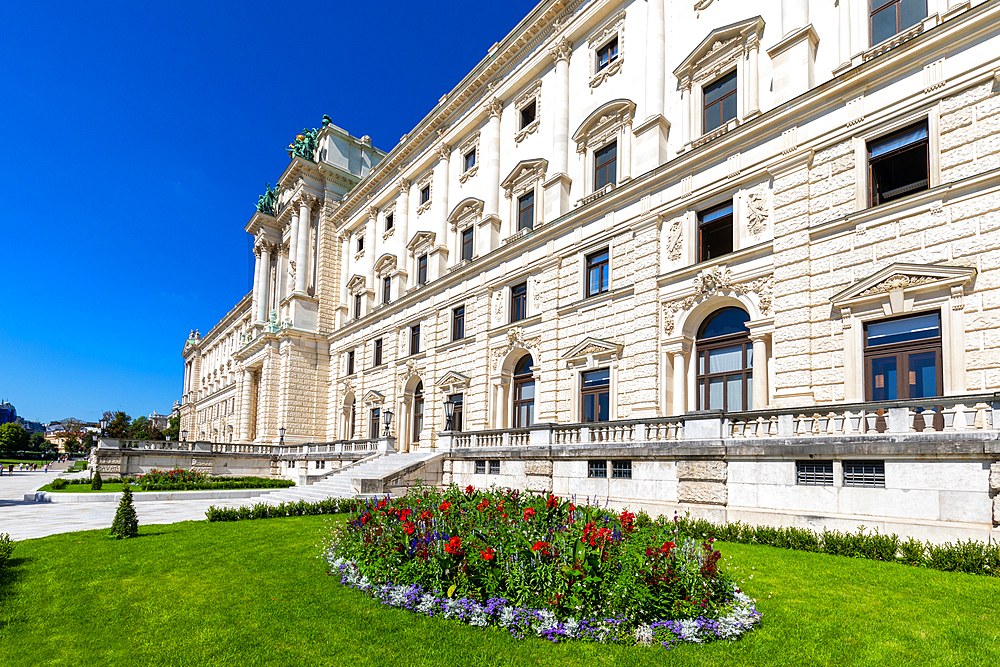 Rear entrance to the Hofburg Palace and Neue Burg museum, Vienna, Austria, Europe