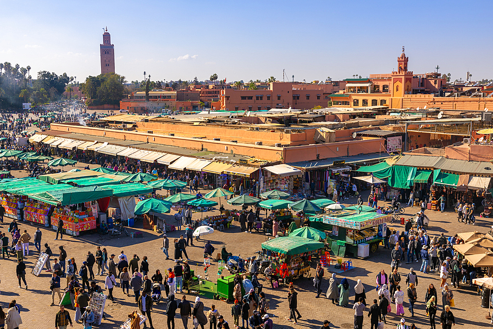 Jemaa el-Fnaa (Djemaa el-Fnaa), square and market place, medina quarter, UNESCO World Heritage site, Marrakesh, (Marrakech), Morocco