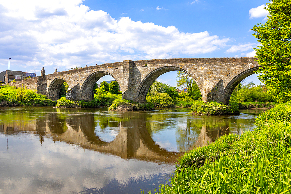 Old Stirling Bridge, Auld Brig, River Forth, Stirlingshire, Scotland, United Kingdom, Europe