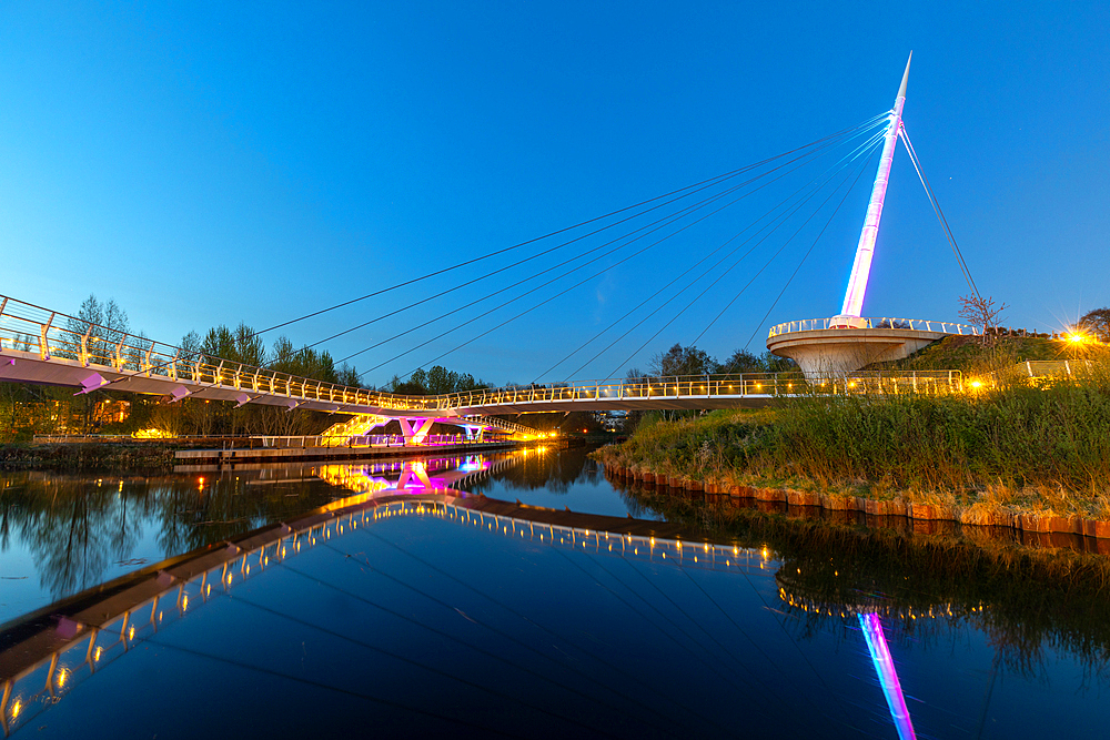 Stockingfield Bridge, Forth and Clyde Canal, Glasgow, Scotland, United Kingdom, Europe