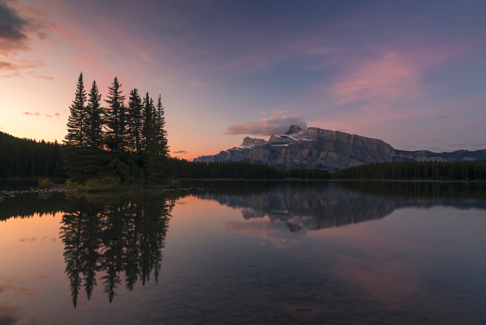 Sunrise at Two Jack Lake with Mount Rundle on the horizon, Banff National Park, UNESCO World Heritage Site, Alberta, Rocky Mountains, Canada, North America