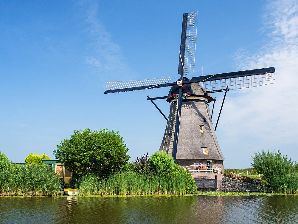 Windmill, Kinderdijk, UNESCO World Heritage Site, Netherlands, Europe