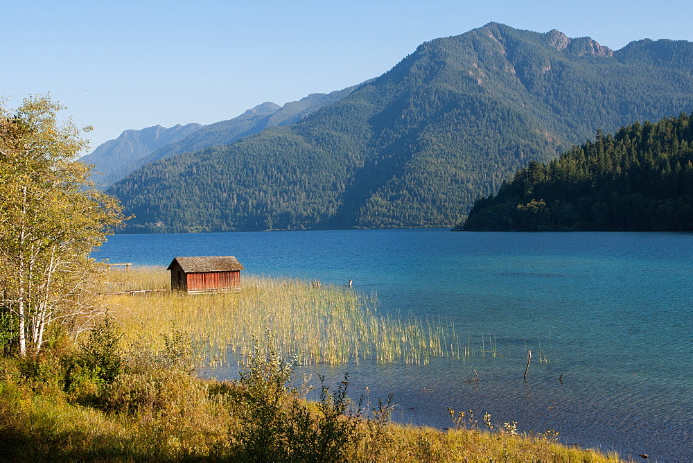 Lake Crescent, Olympic National Park, UNESCO World Heritage Site, Washington State, United States of America, North America