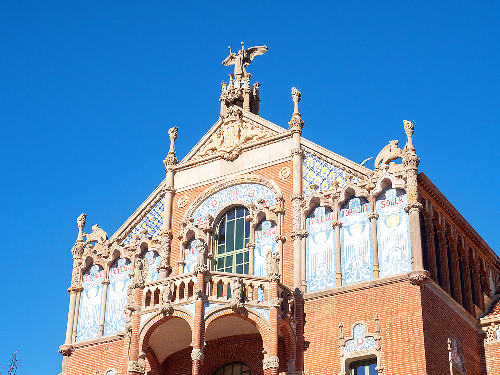 Facade, Hospital de la Santa Creu i de Sant Pau, the art nouveau former hospital of Barcelona, Barcelona, Catalonia, Spain, Europe