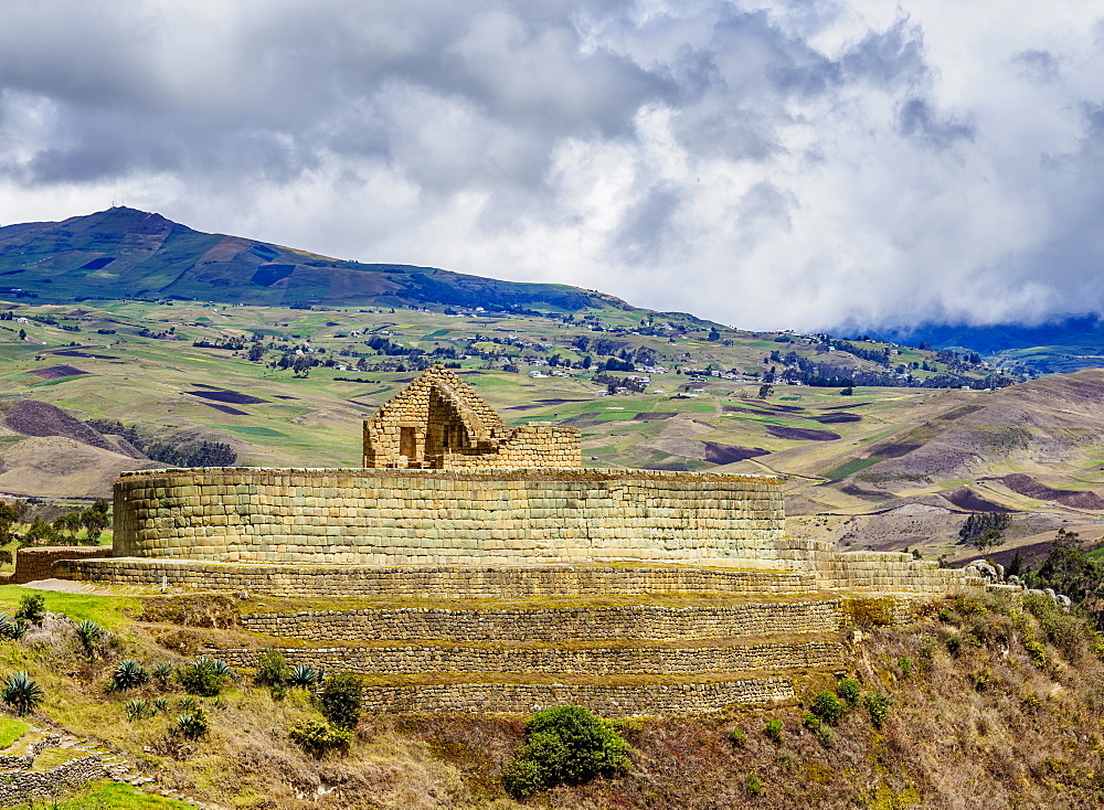 Temple of the Sun, Ingapirca Ruins, Ingapirca, Canar Province, Ecuador, South America