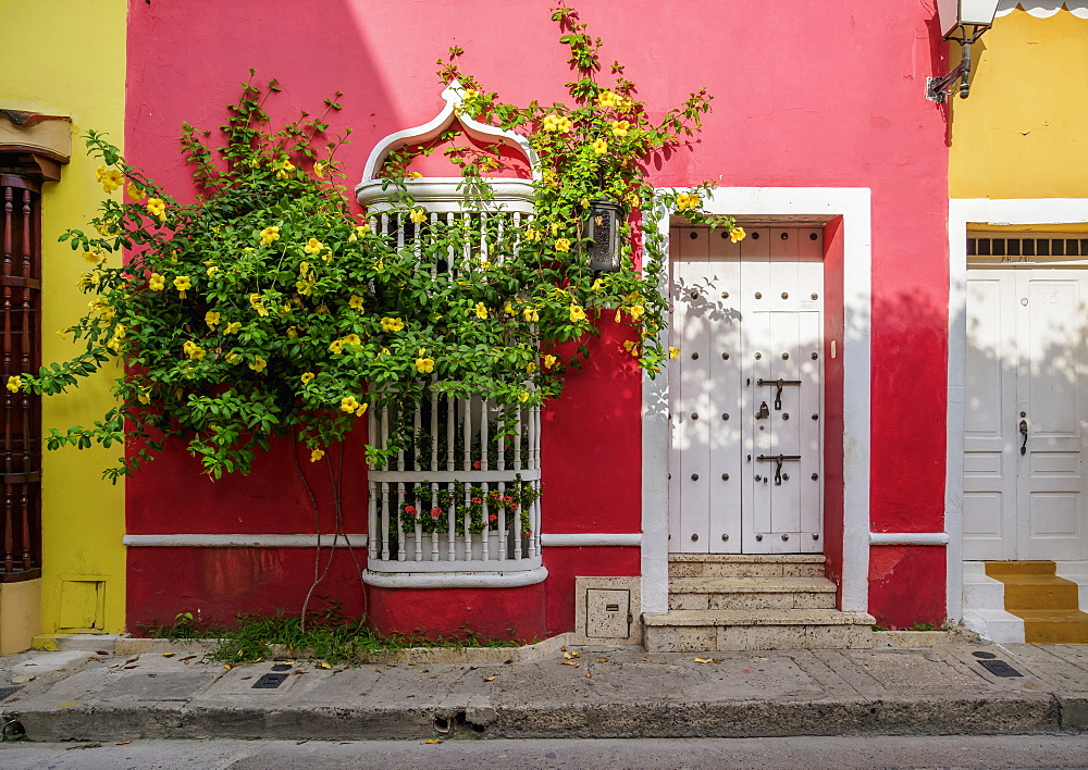 Street of Getsemani, Cartagena, Bolivar Department, Colombia, South America