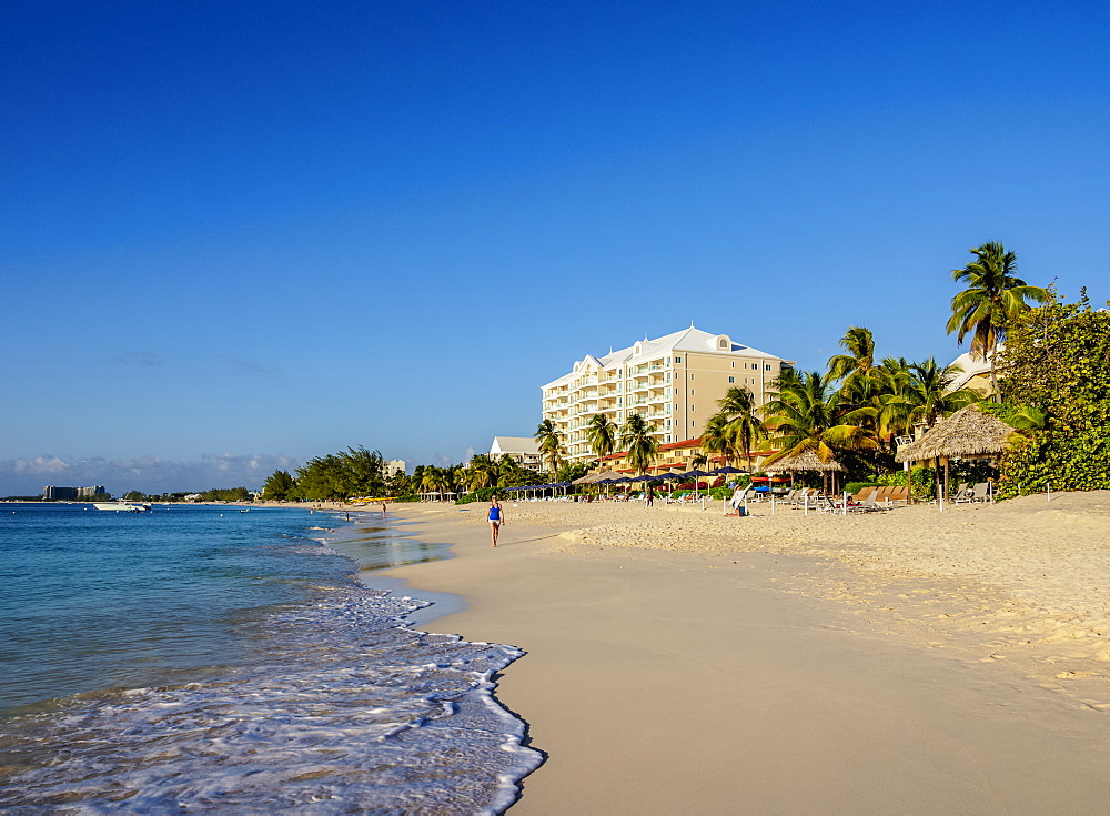 Seven Mile Beach, George Town, Grand Cayman, Cayman Islands, Caribbean, Central America