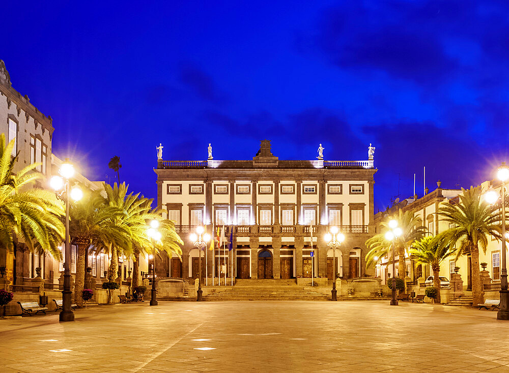 City hall at dusk, Plaza de Santa Ana, Las Palmas de Gran Canaria, Gran Canaria, Canary Islands, Spain, Atlantic, Europe