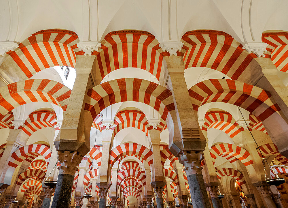 Mezquita-Catedral, cathedral inside the former Great Mosque of Cordoba, interior, UNESCO World Heritage Site, Cordoba, Andalusia, Spain, Europe