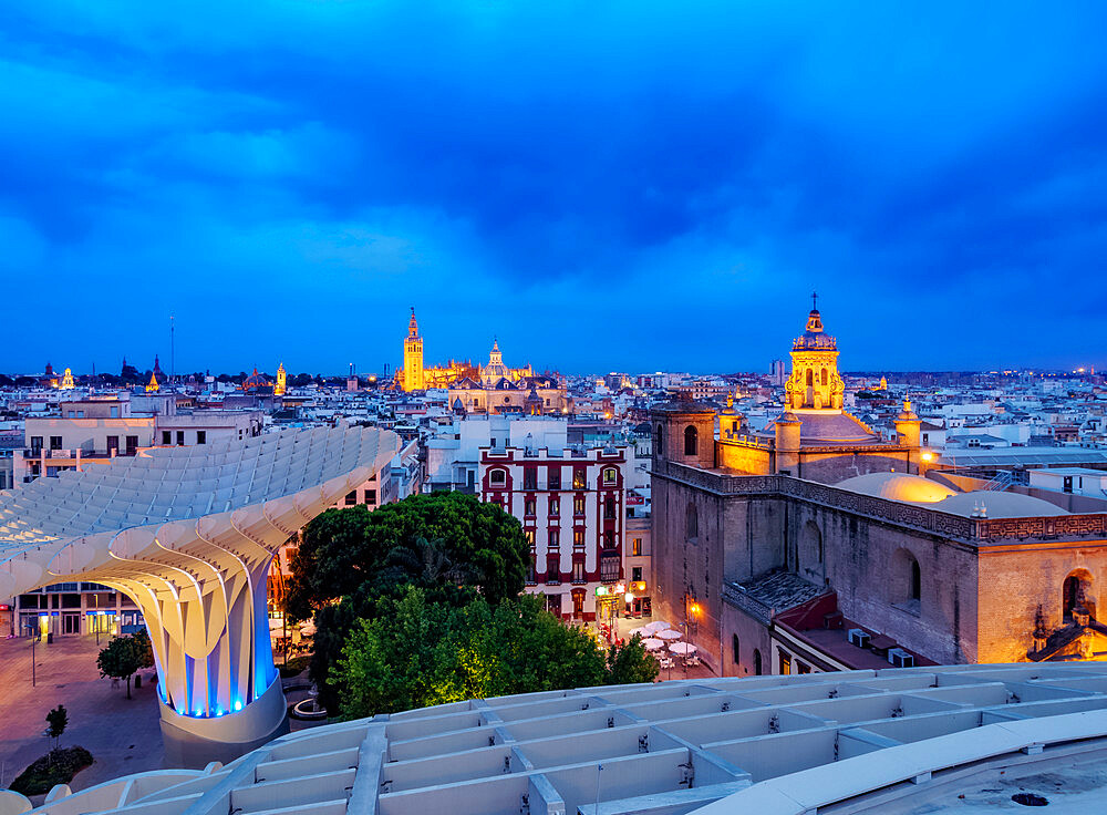 Metropol Parasol (Las Setas) at dusk, La Encarnacion Square, Seville, Andalusia, Spain, Europe