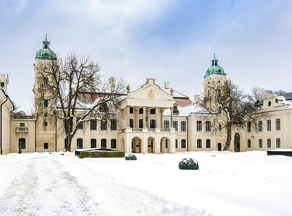 Zamoyski Palace in Kozlowka, winter, Lublin Voivodeship, Poland, Europe