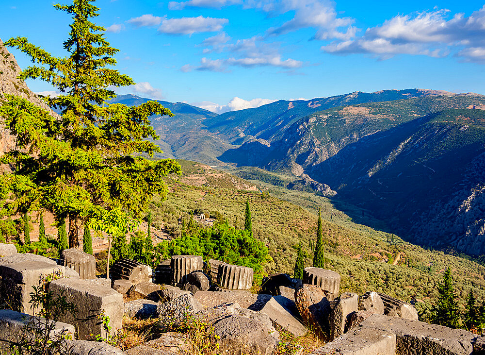 Delphi Archaeological Site, Pleistos River Valley, Delphi, UNESCO World Heritage Site, Phocis, Greece, Europe