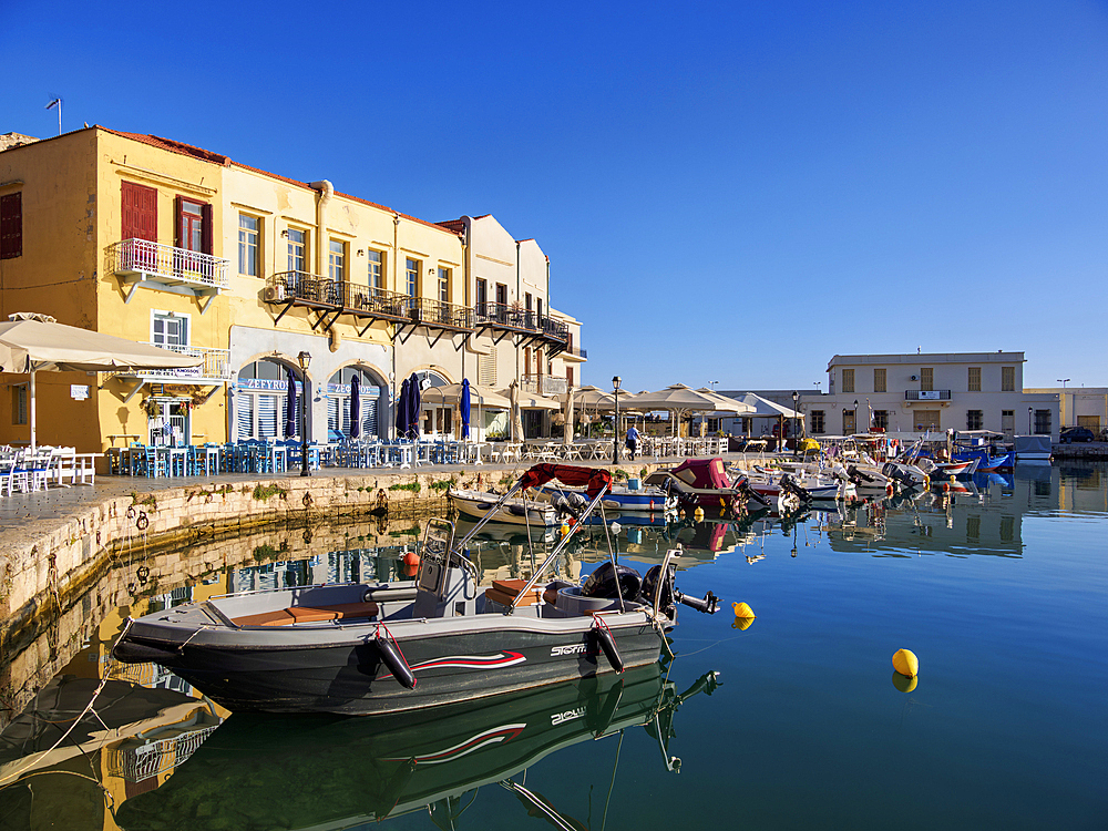 Old Venetian Port, City of Rethymno, Rethymno Region, Crete, Greek Islands, Greece, Europe