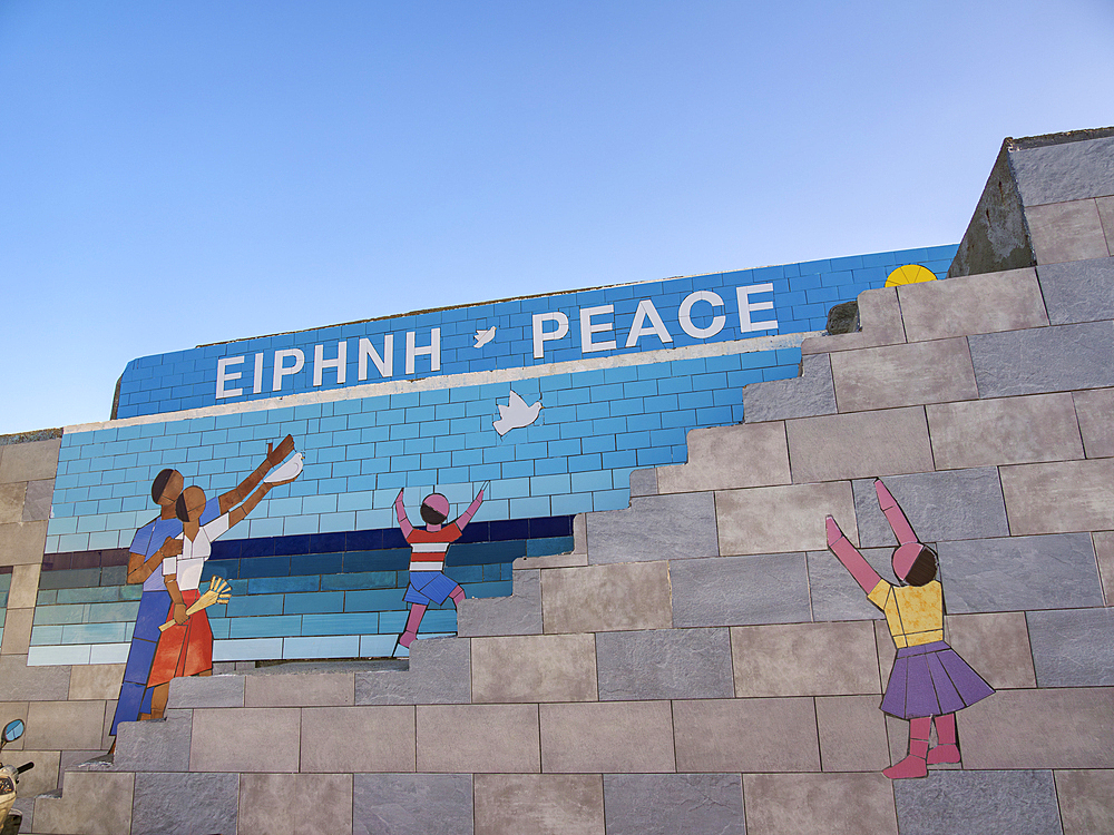 Wall Art at the Heraklion Breakwater in the harbour, City of Heraklion, Crete, Greek Islands, Greece, Europe