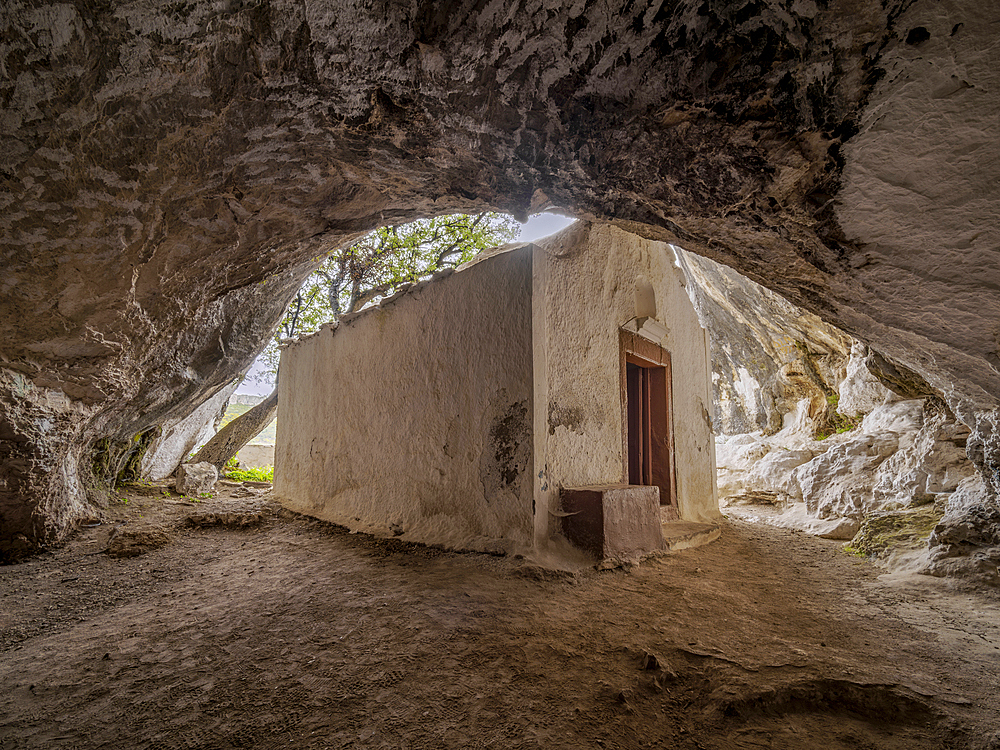 Chapel of Panagia Sarantaskaliotissa at the entrance to The Cave of Pythagoras, Mount Kerkis, Samos Island, North Aegean, Greek Islands, Greece, Europe