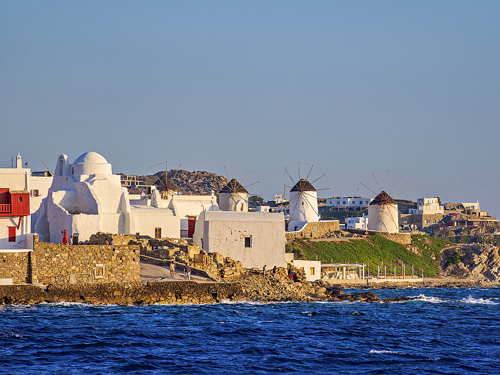 Church of Panagia Paraportiani and Windmills, Chora, Mykonos Town, Mykonos Island, Cyclades, Greek Islands, Greece, Europe