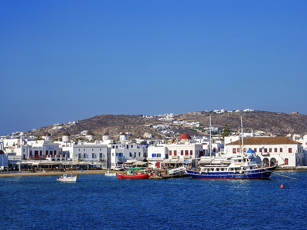 Old Port and Chora waterfront, Mykonos Town, Mykonos Island, Cyclades, Greek Islands, Greece, Europe