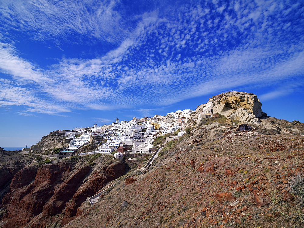 Oia Village, Santorini (Thira) Island, Cyclades, Greek Islands, Greece, Europe