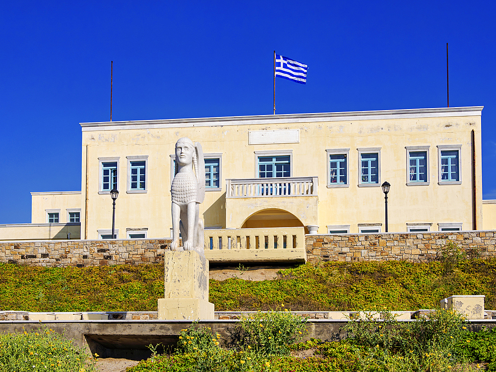 Sphinx of the Naxians and Town Hall, Chora, Naxos City, Naxos Island, Cyclades, Greek Islands, Greece, Europe