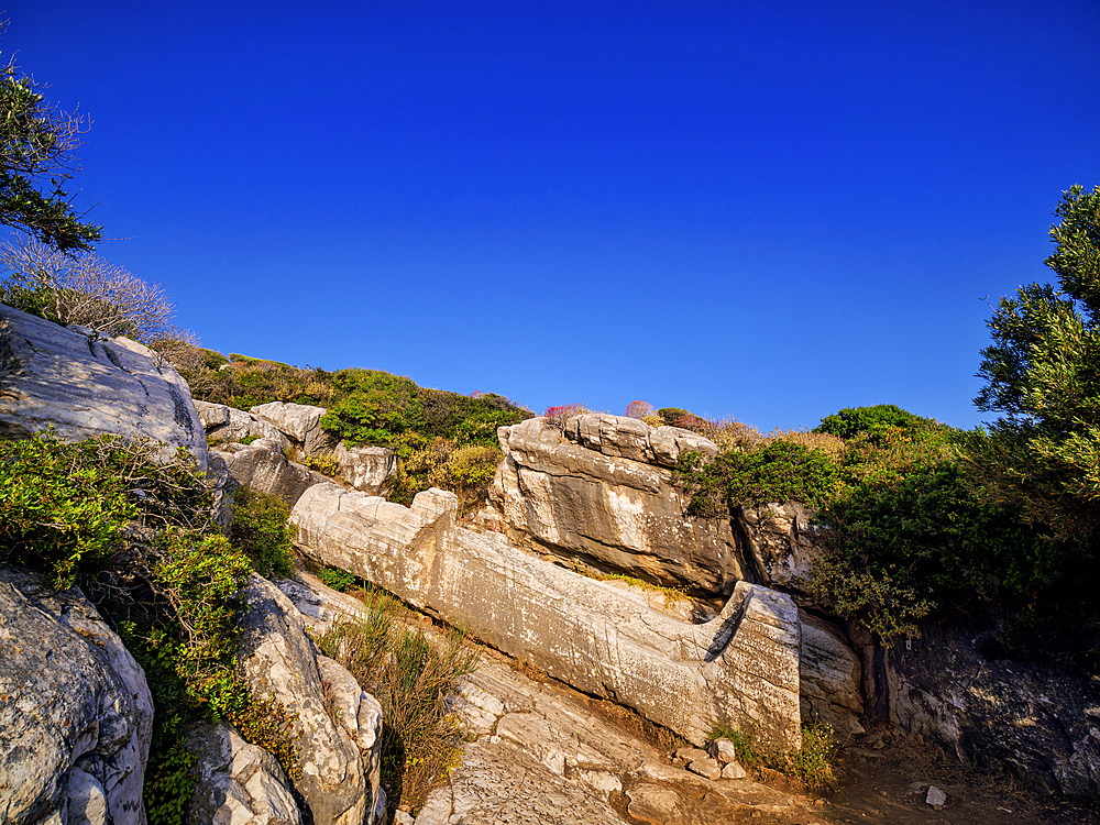 Statue of Dionysos, archaic marble quarry, Apollonas Kouros, Naxos Island, Cyclades, Greek Islands, Greece, Europe