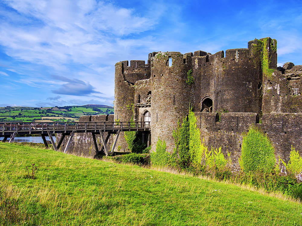 Caerphilly Castle, Caerphilly, Gwent, Wales, United Kingdom, Europe