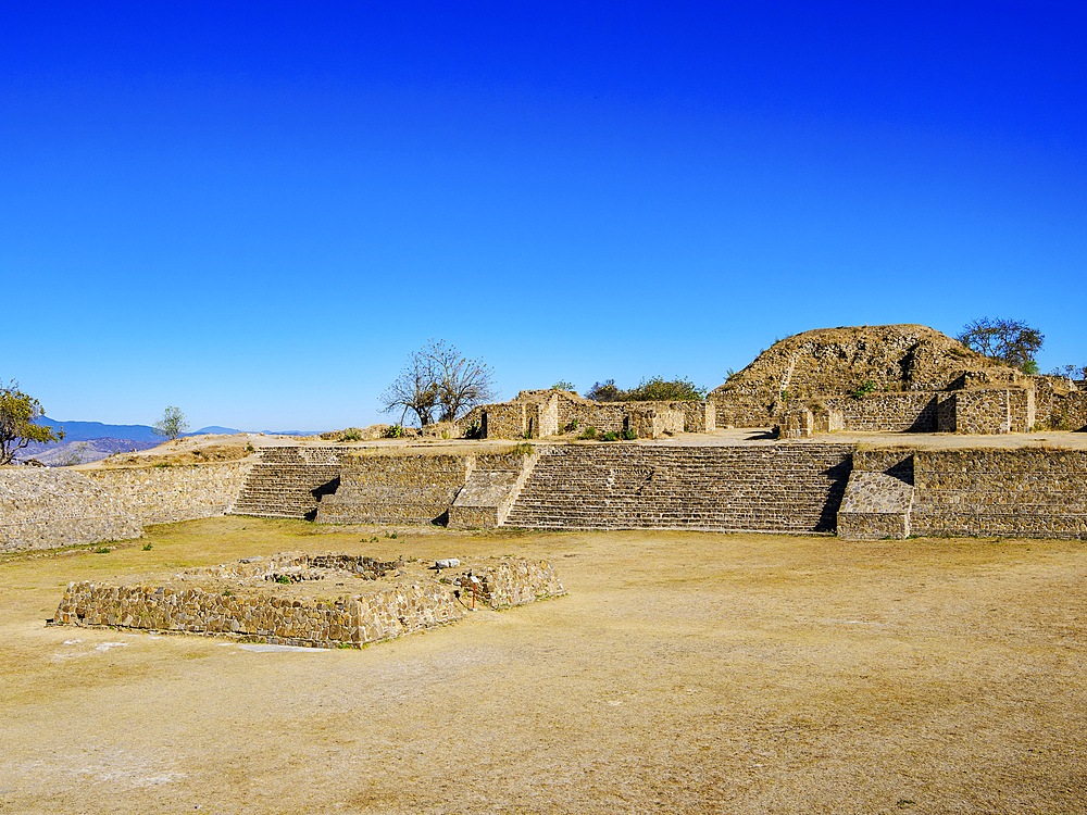 Patio Hundido, Sunken Courtyard, North Platform, Monte Alban Archaeological Site, Oaxaca State, Mexico