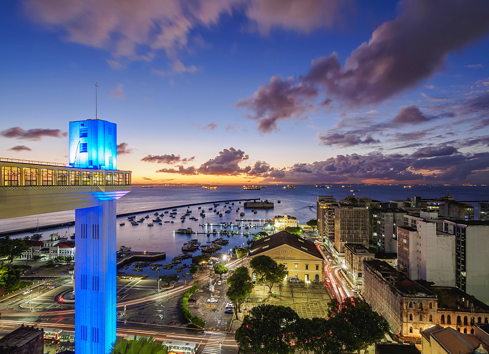 Lacerda Elevator at dusk, Salvador, State of Bahia, Brazil, South America