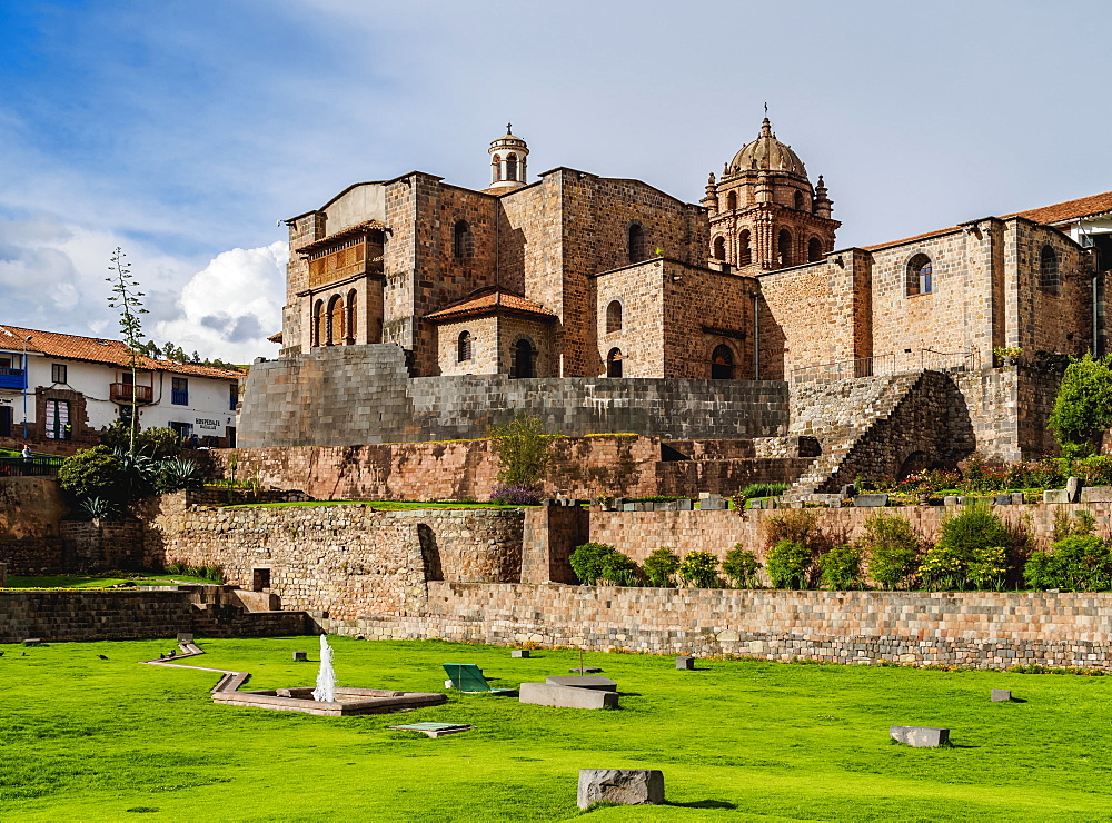 Qoricancha (Temple of the Sun) ruins and Santo Domingo Convent, UNESCO World Heritage Site, Cusco, Peru, South America