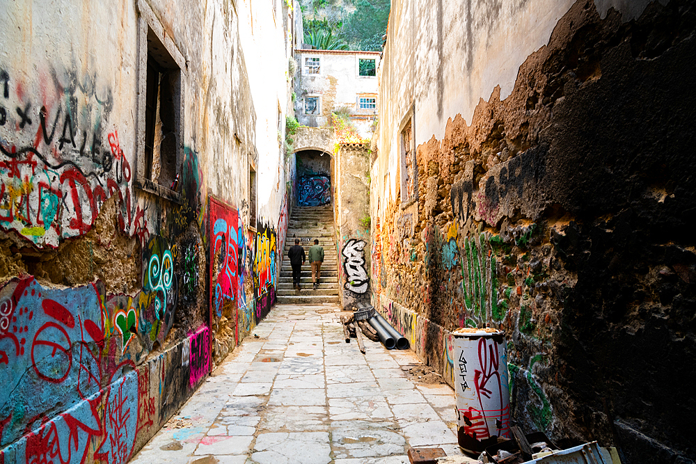 Graffiti at Arialva on the banks of the Tagus, Lisbon, Portugal, Europe