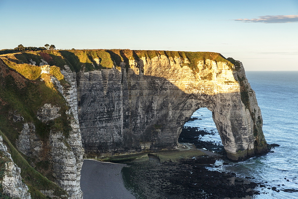 Cliffs seen from Porte d'Aval, Etretat, Normandy, France, Europe