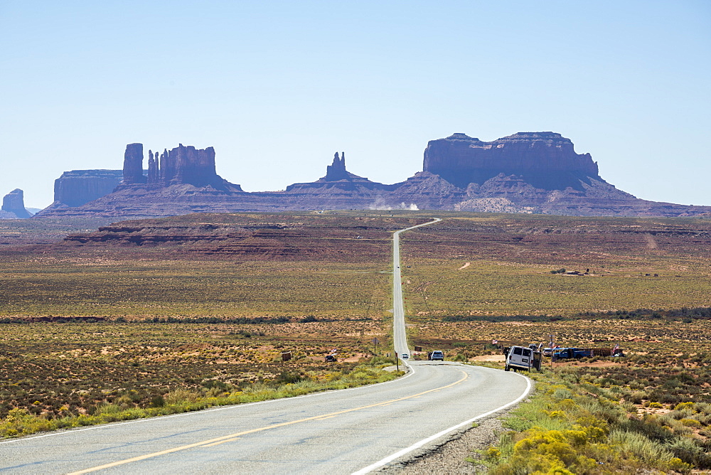 The road to Monument Valley, Navajo Tribal Park, Arizona, United States of America, North America