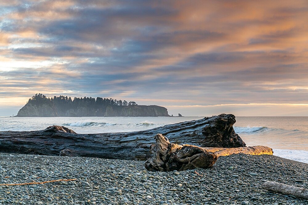 Sunset at Rialto Beach, La Push, Clallam county, Washington State, United States of America, North America