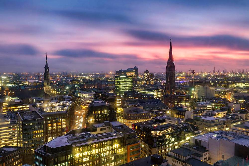 Hamburg's Town Hall (Rathaus) and Christmas Market at sunset, Hamburg, Germany, Europe