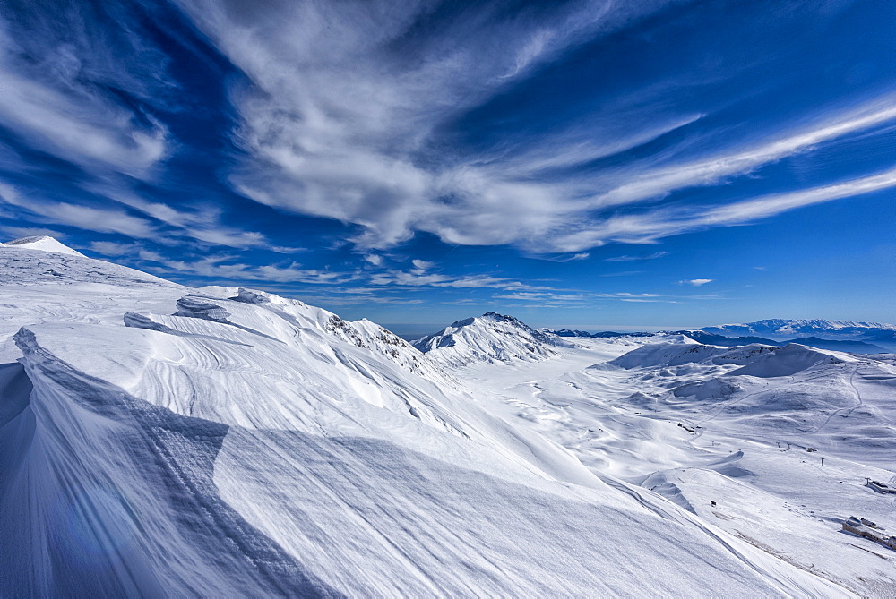 Campo Imperatore plateau in winter, Gran Sasso e Monti della Laga, Abruzzo, Apennines, Italy, Europe