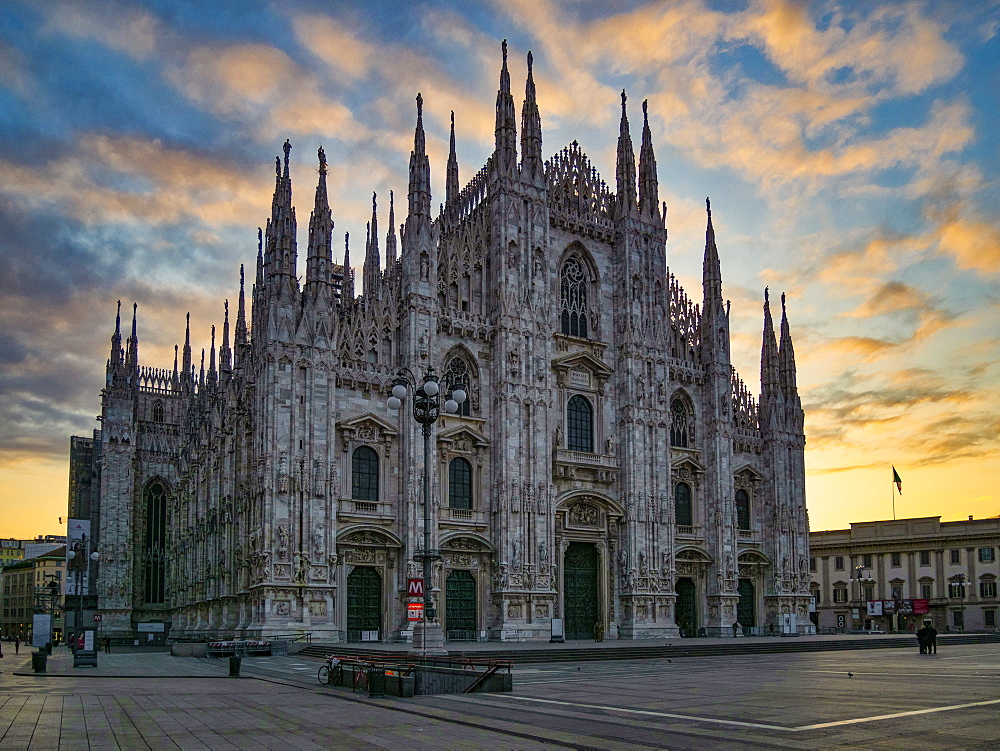 St. Mary of Nativity Cathedral (Duomo) at sunrise, Milan, Lombardy, Italy, Europe