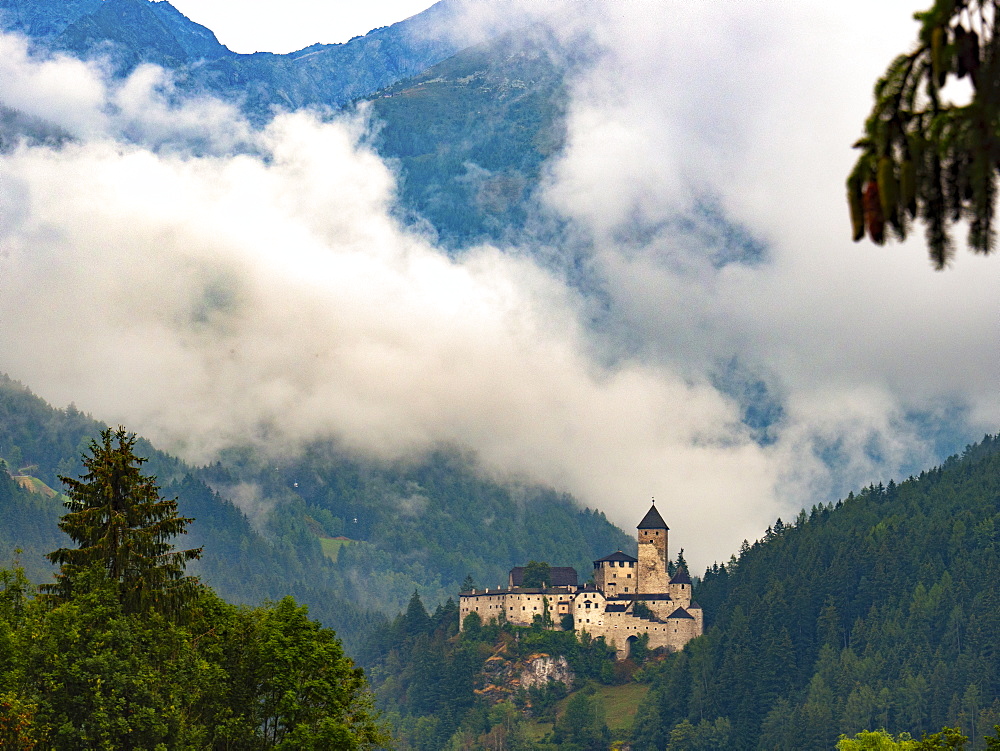 Castle Tures at sunrise, Campo Tures, Aurina Valley, Trentino-Alto Adige, Italy, Europe