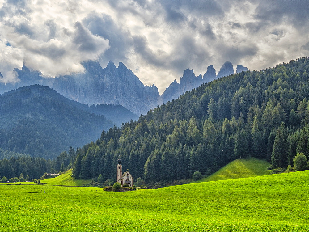 Santa Magdalena in Val di Funes, St. John in Ranui church, Funes Valley, Trentino-Alto Adige, Italy, Europe