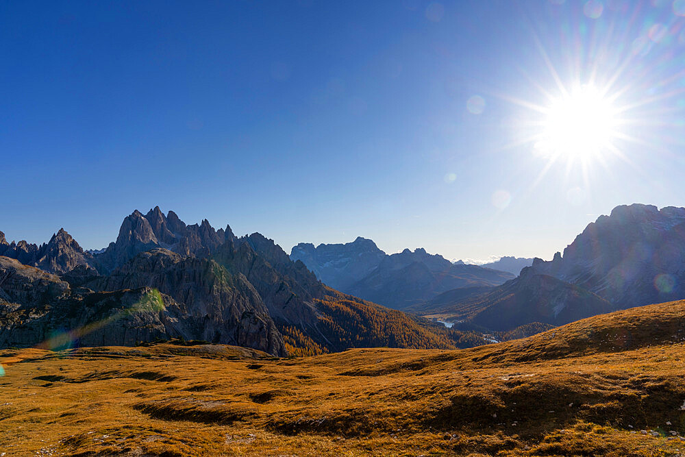 Drei Zinnen, Lake Misurina, Cadini di Misurina, Sorapiss and Cristallo, Dolomites, Veneto, Italy, Europe