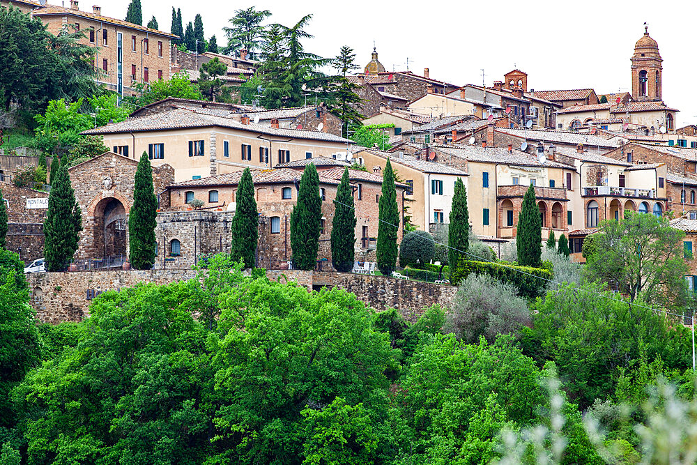 Medieval town of Montalcino, Tuscany, Italy, Europe