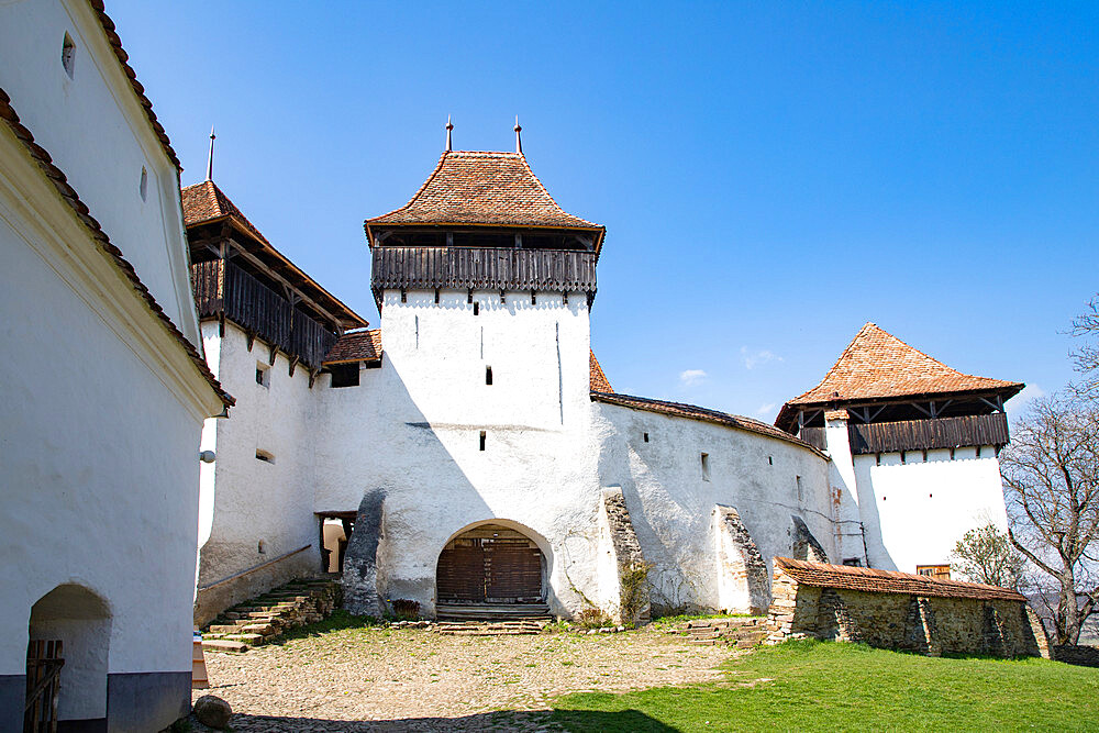 Fortified church and fortress of Viscri, UNESCO World Heritage Site, Transylvania, Romania, Europe