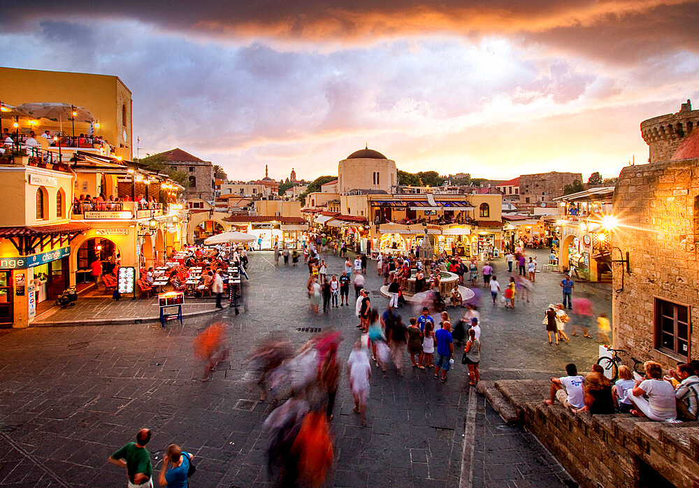 Hippocrates Square and Sokratous Street, Old Rhodes Town, UNESCO World Heritage Site, Dodecanese, Greek Islands, Greece, Europe