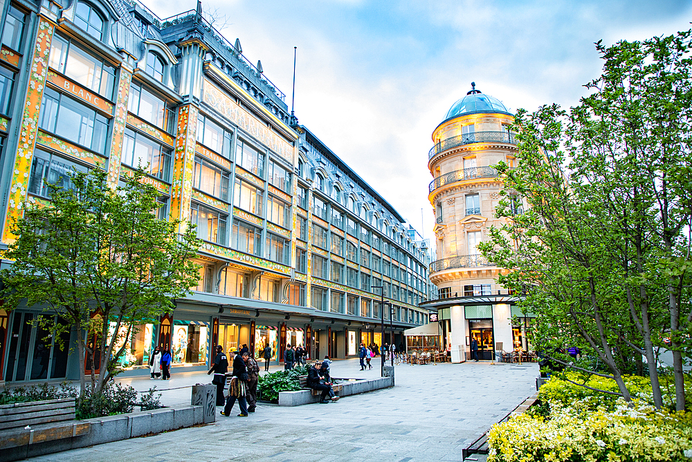 La Samaritaine building, Paris, France, Europe