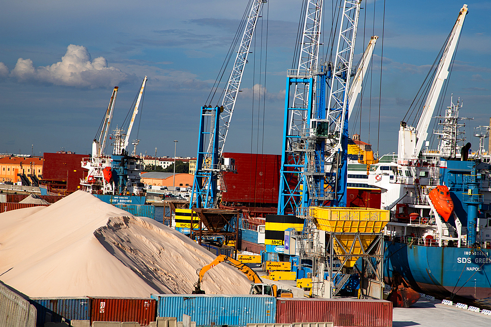 Livorno (Leghorn) Harbor, Livorno (Leghorn), Tuscany, Italy