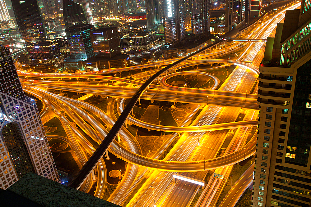 Night traffic on a busy intersection on Sheikh Zayed highway