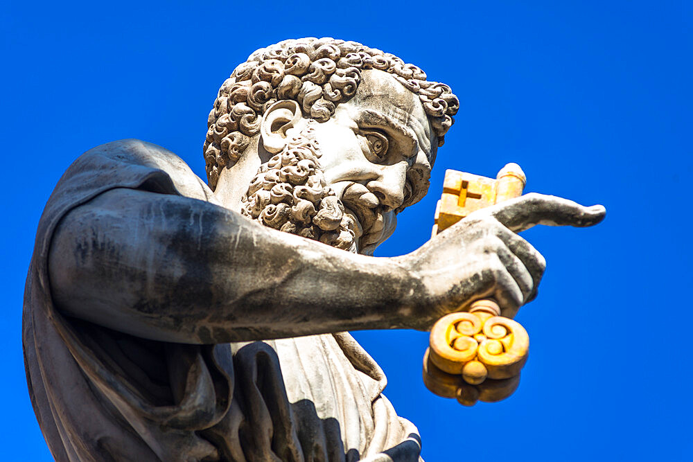 Statue of St. Peter in front of St. Peter's Basilica, Vatican City, Rome, Lazio, Italy, Europe