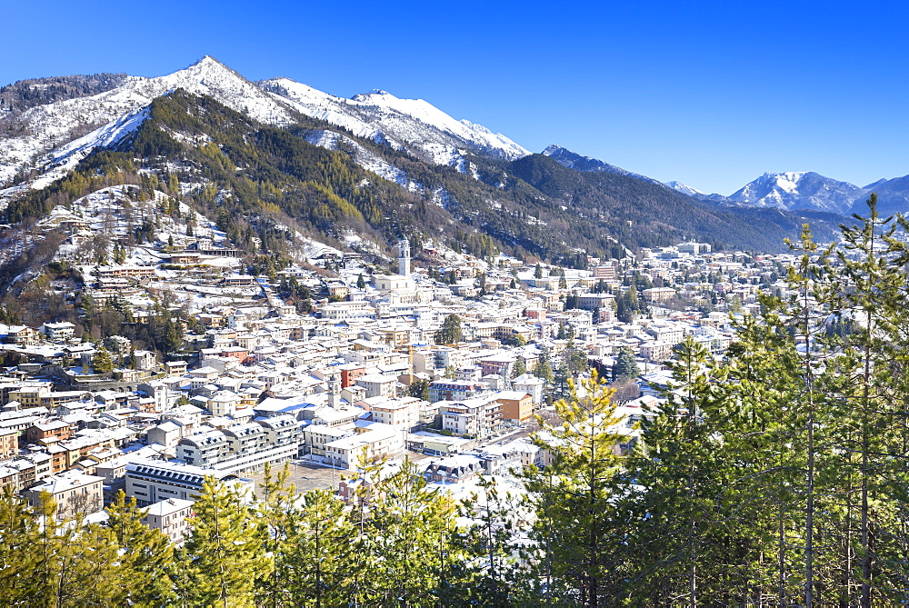 Village of Clusone in winter, Clusone, Val Seriana, Bergamo province, Lombardy, Italy, Europe