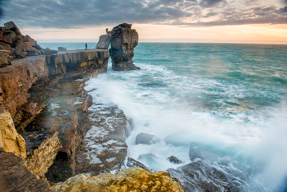 Pulpit Rock, Portland Bill, Isle of Portland, Jurassic Coast, UNESCO World Heritage Site, Dorset, England, United Kingdom, Europe